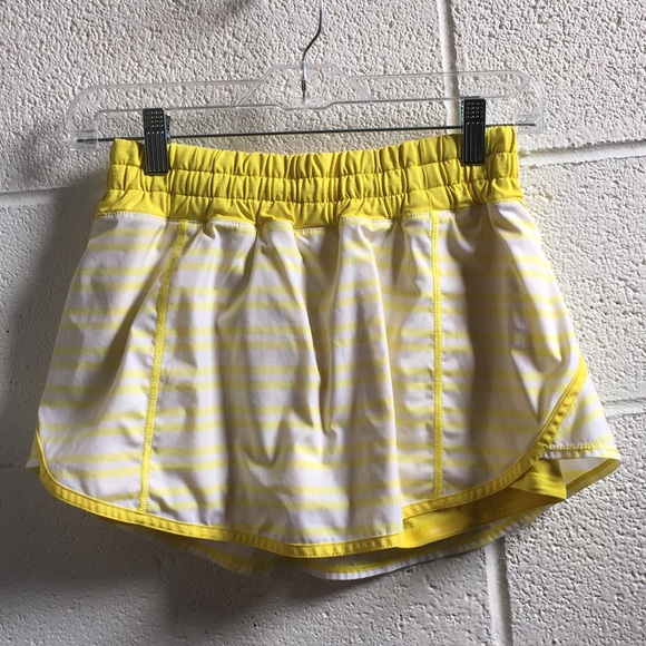 lululemon athletica Dresses & Skirts - Lululemon yellow and white skirt, sz 4, 58948 lululemon athletica Dresses & Skirts - Lululemon yellow and white skirt, sz 4, 58948